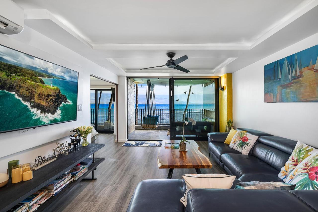 Spectacular Luxury , Modern Oceanfront Maalaea-kihei ,maui